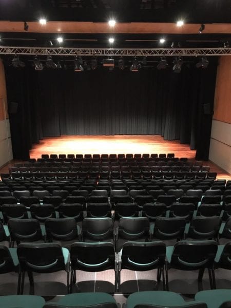 Tiered seating block